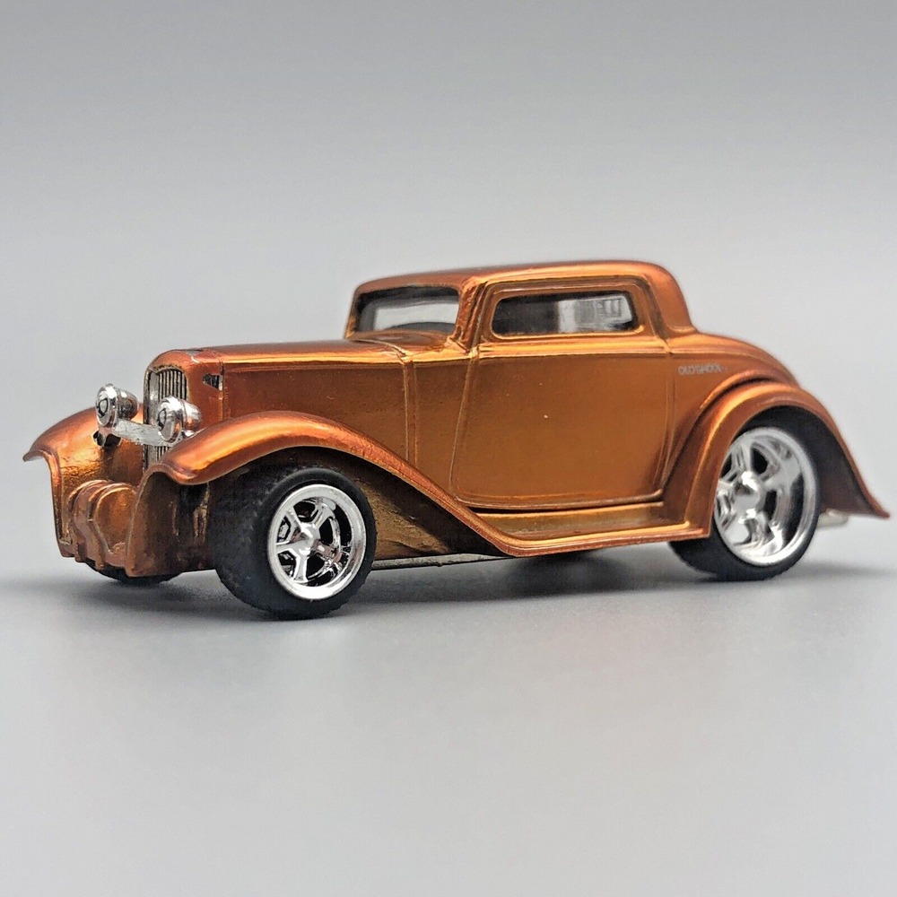 Jada Toys '32 1932 Ford Coupe Diecast‎ 1/64 Scale Rubber Tires Burnt Orange